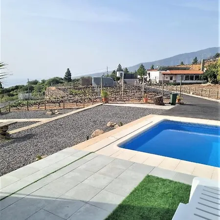Casa Aravina Holiday home