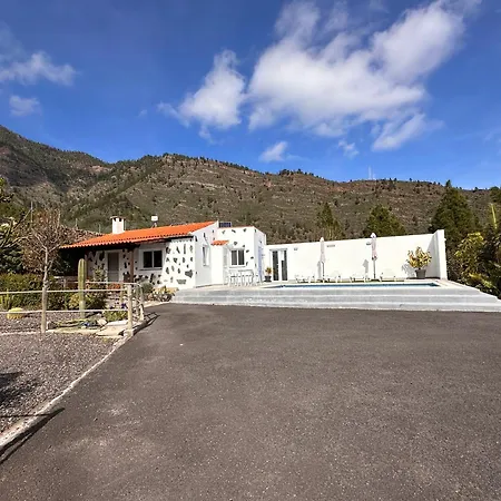 Casa Aravina *